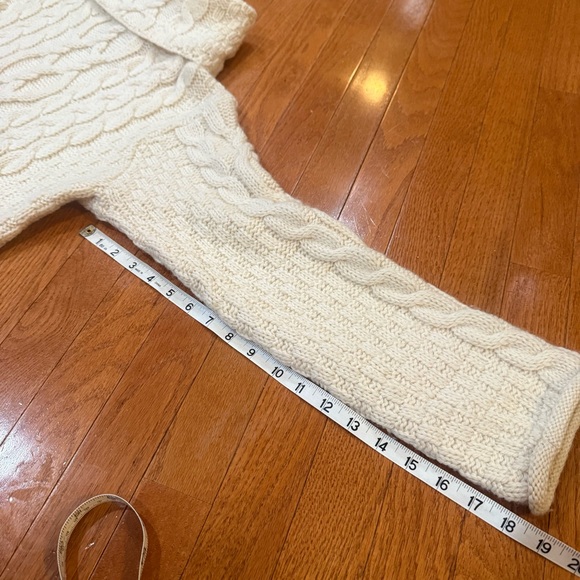 Inis Crafts 100% Irish Merino Wool Chunky Knit Fisherman Sweater Womens Medium - Picture 6 of 7